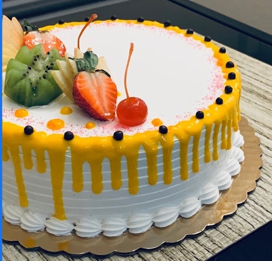 Eggless Fresh Fruit Cake